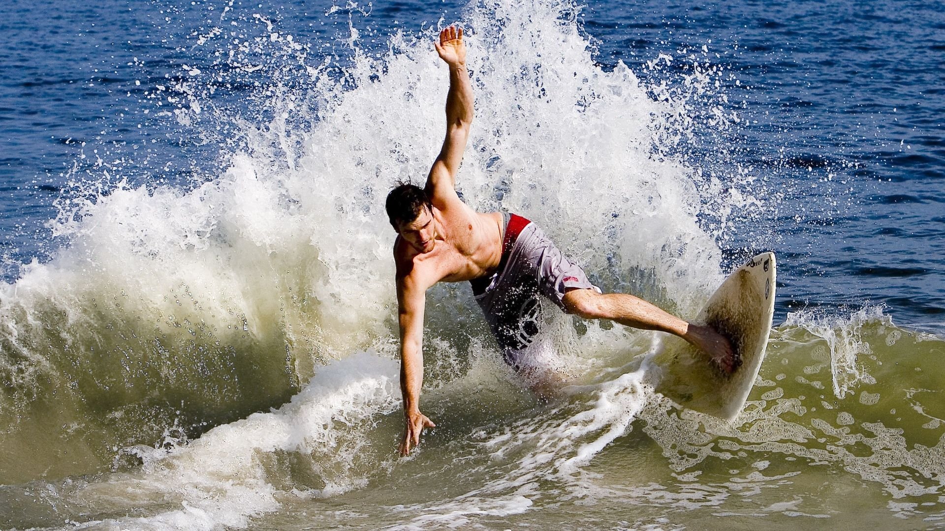 开云网页版登录入口-西甲球队采用机器学习预测对手进攻趋势的案例，西甲机器人