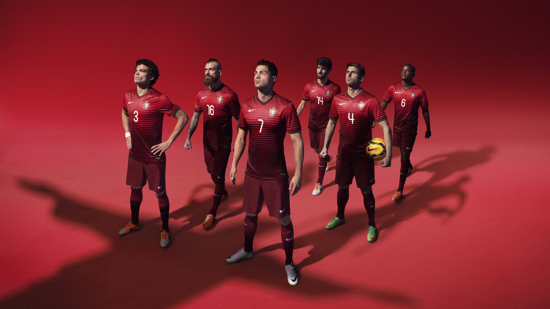 球队粉丝文化：从球迷应援到球迷聚会的演变，球迷聚集